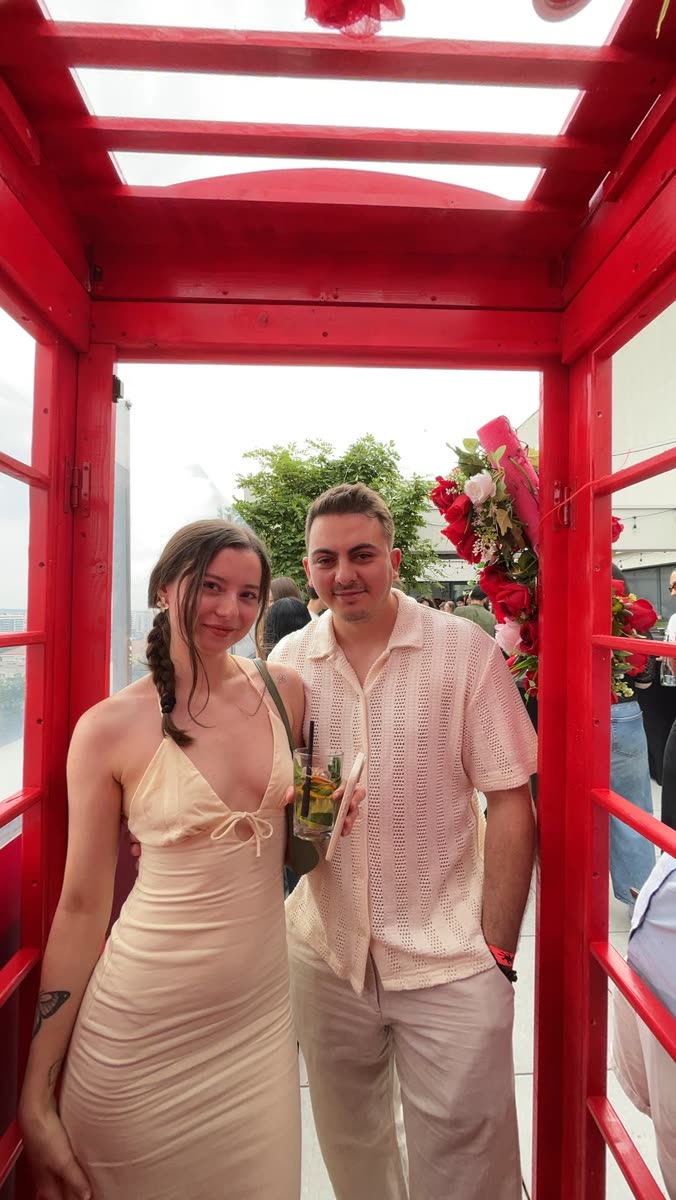 Amintiri pentru invitați